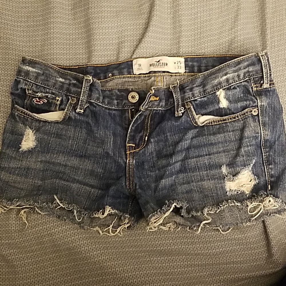 Hollister mini shorts